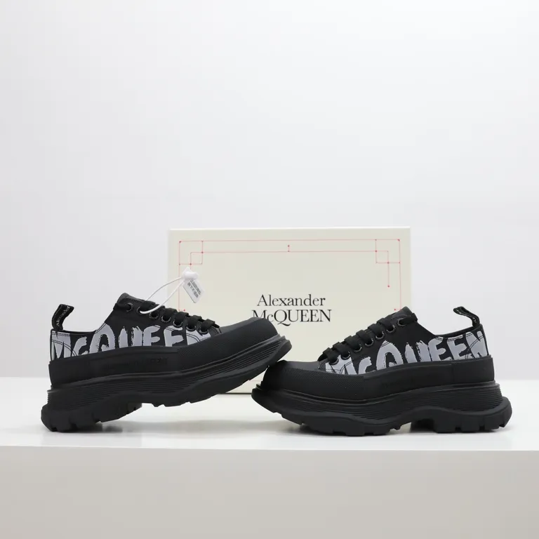 Alexander McQueen Shoe 